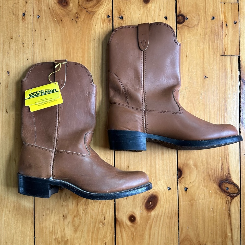 Men’s vintage cowboy boot
